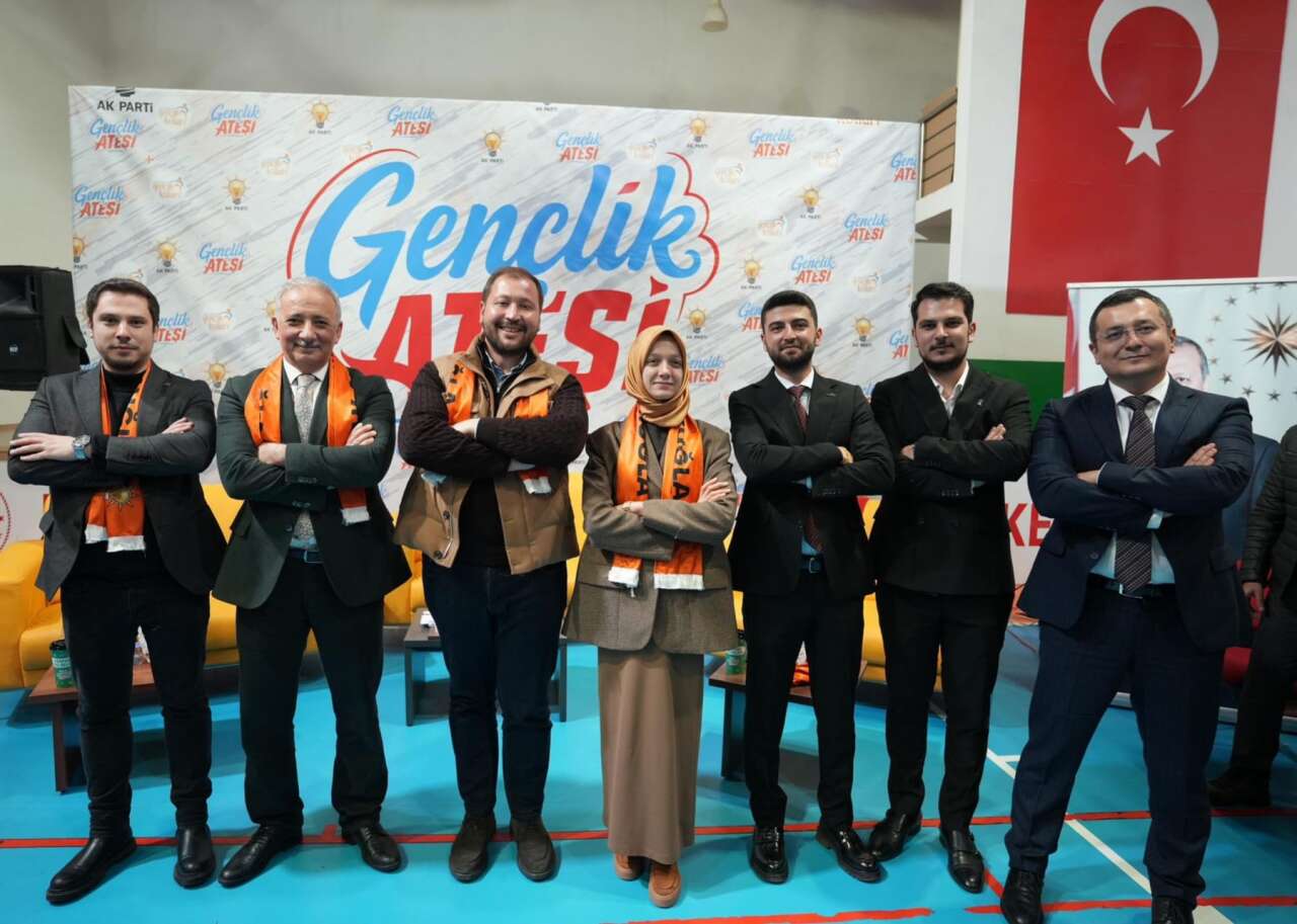 AK Parti Muğla İl Gençlik Kolları’nın “Gençlik Ateşi” Programına Büyük İlgi 4